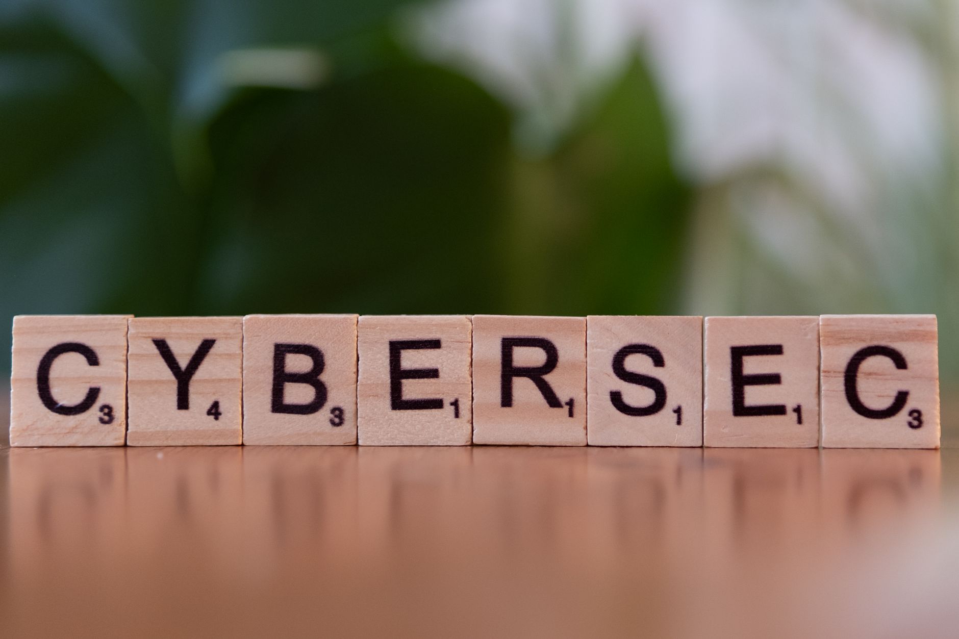 নিরাপদ থাকতে পাসওয়ার্ড ব্যবহারের নতুন নিয়ম